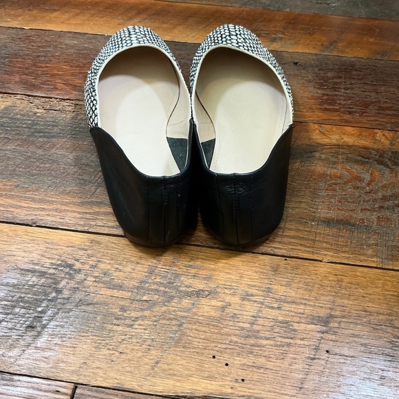 Botkier New York Britt Python Embossed Leather Flats Black White 8.5M - Picture 9 of 11